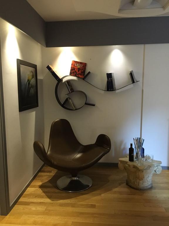 La Boutique Di Via Dell Indipendenza Pensión *